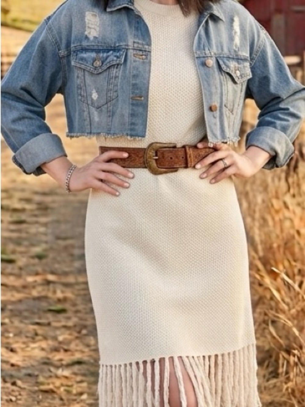 Sincerely Jules Cream Ivory Fringe Hem Sleeveless Sweater Dress - Size M - Picture 9 of 10